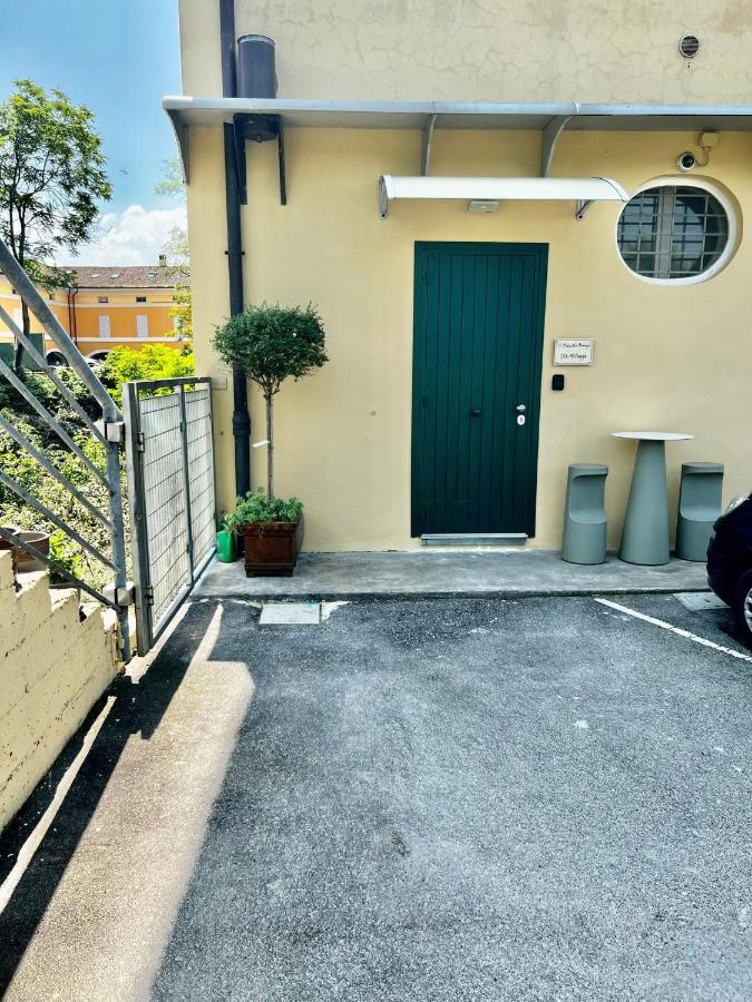 Gli Alloggi De Il Piccolo Borgo カステル・マッジョーレ エクステリア 写真